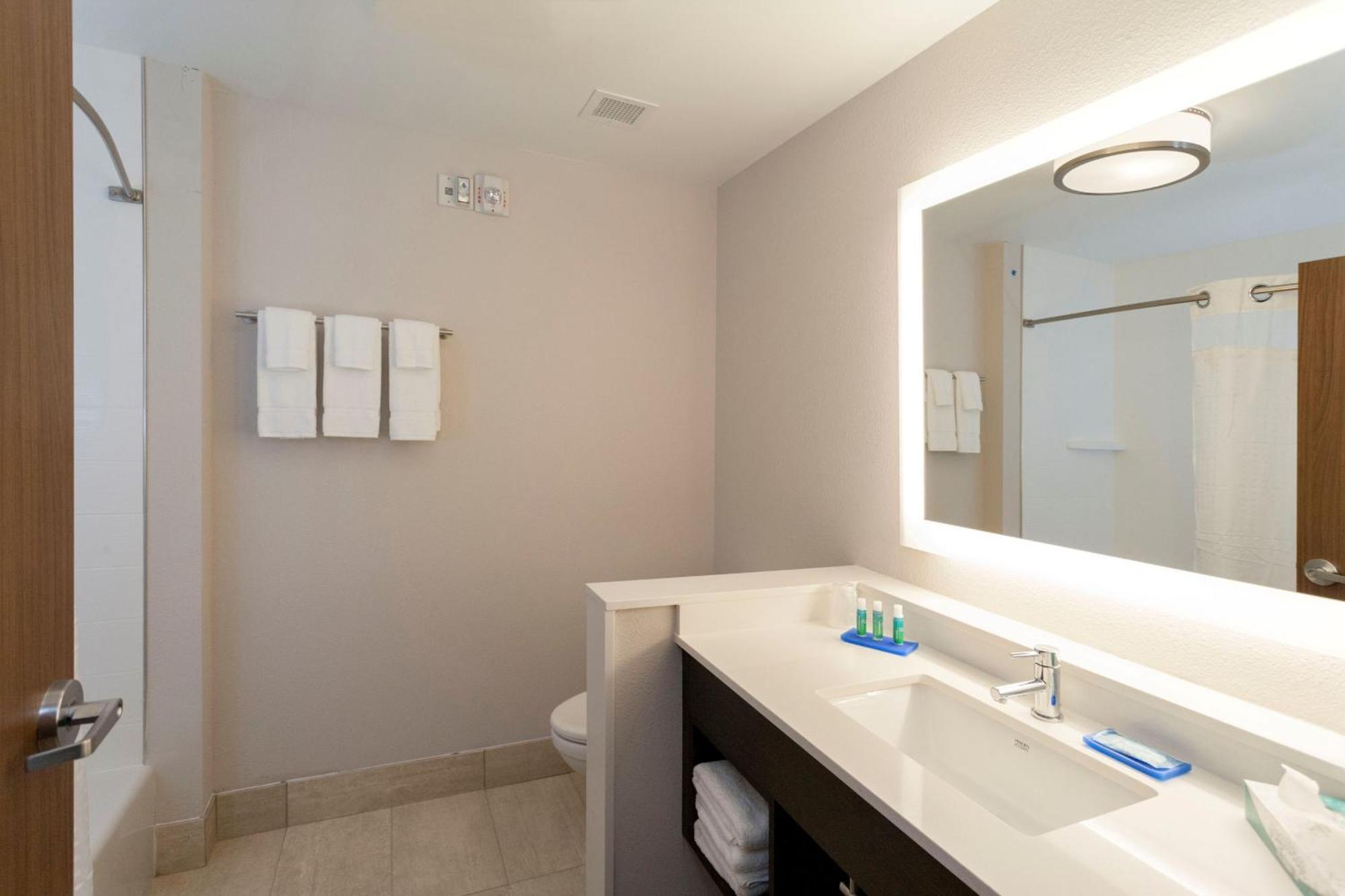 Holiday Inn Express & Suites Murfreesboro West By Ihg Dış mekan fotoğraf